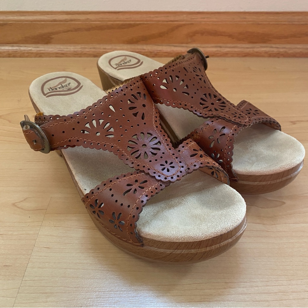 Dansko Sapphire Amber Women’s Leather Cutout Sandals, Size 40 (Us Size 9.5-10)